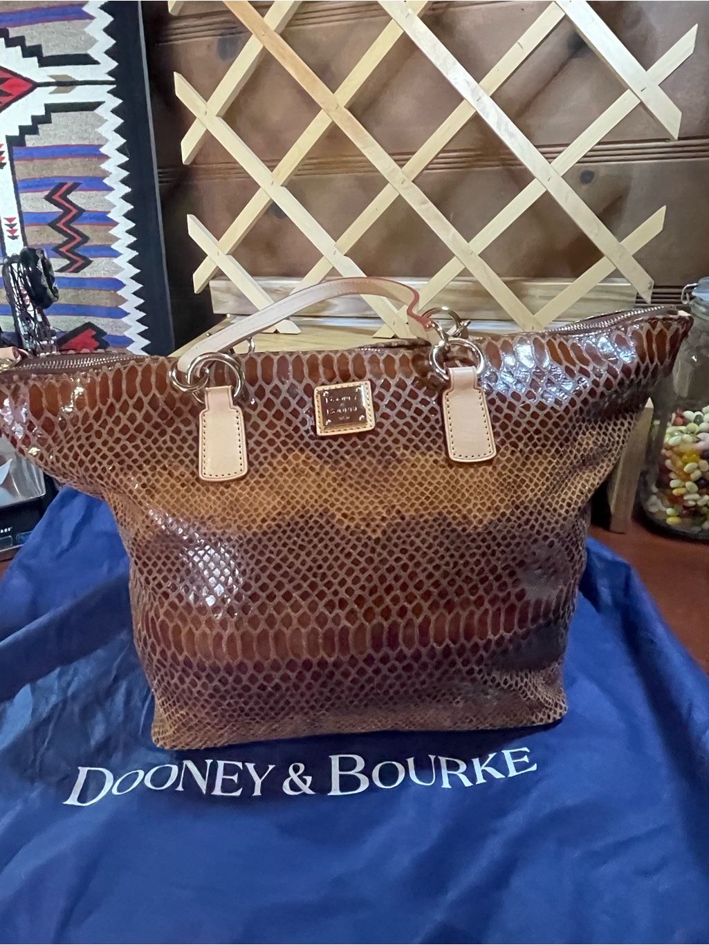 Nwt Dooney & Bourke Brn Exotic Embossed Vachetta Leather /Spacious Shopper Tote